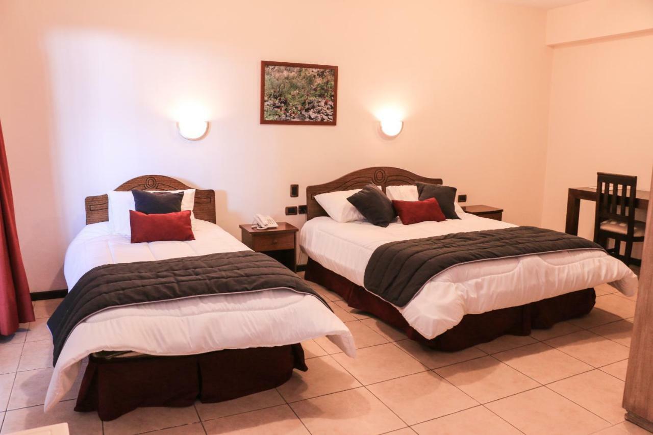 Hotel Garra De Leon บาเญนาร์ ภายนอก รูปภาพ